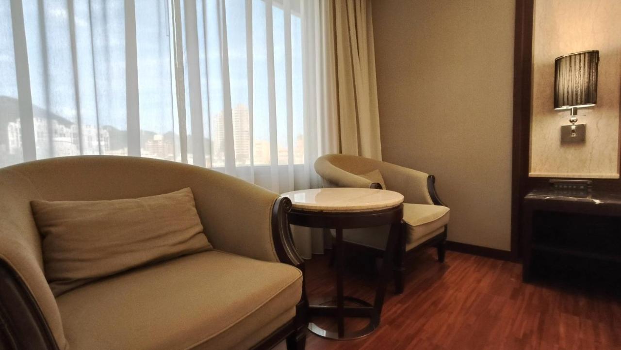 S Aura Hotel Taipei Quarto foto